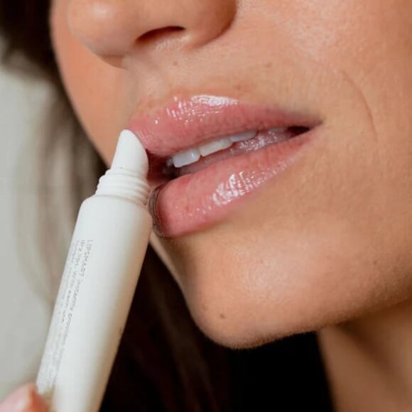 Lipsmart Lip Moisturizer .33 fl oz - Picture 3 of 4